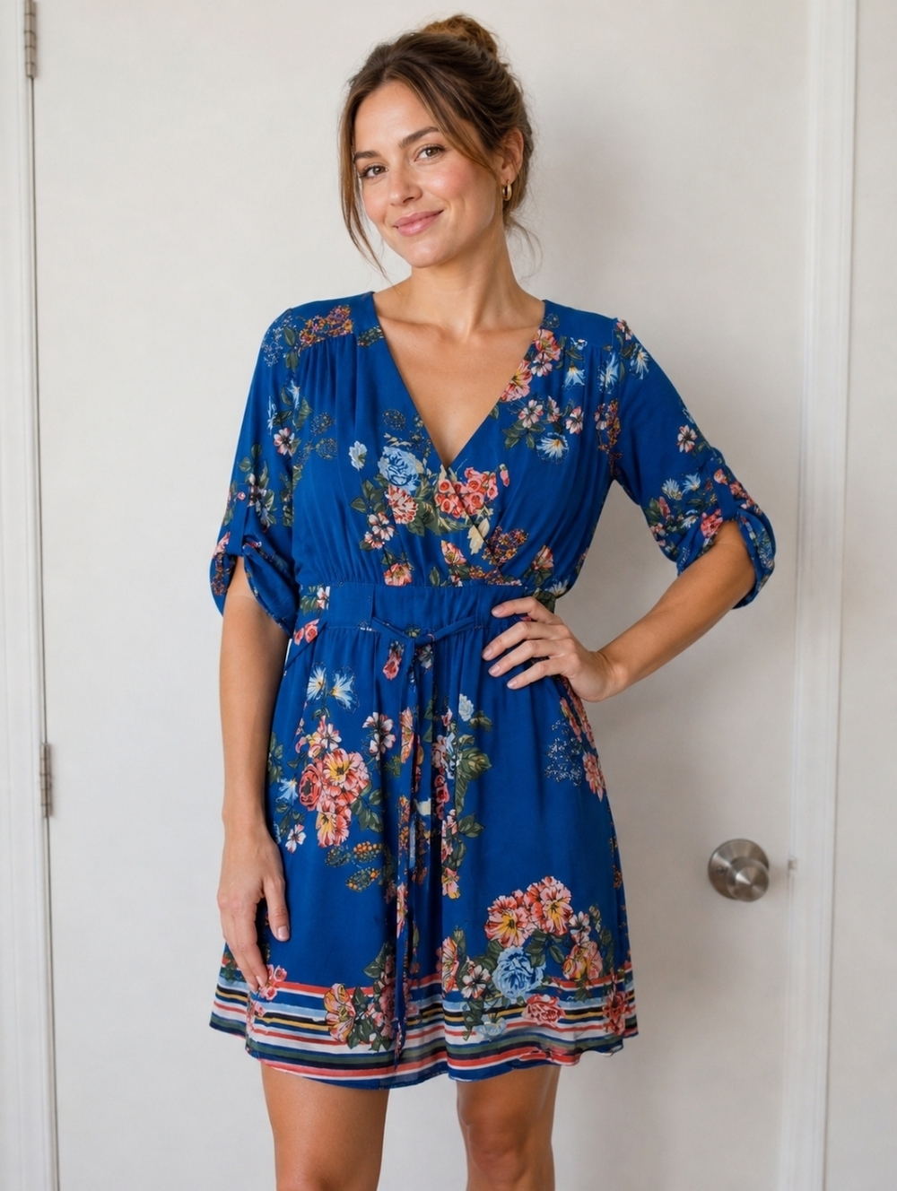 DR2 FLORAL DRESS SIZE MEDIUM